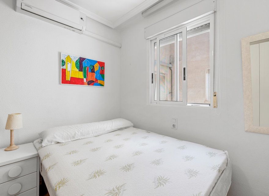 Reventa - Apartamento - Santa Pola