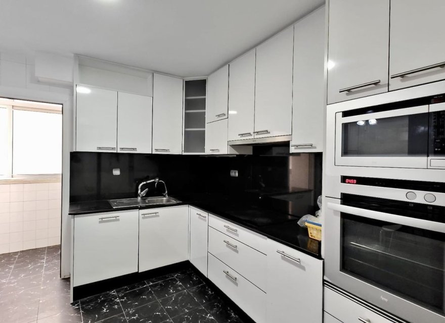 Reventa - Apartamento - Torrevieja - Centro - Muelle Pesquero