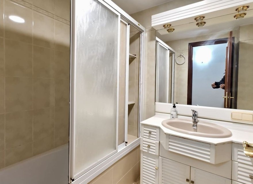 Reventa - Apartamento - Torrevieja - Centro - Muelle Pesquero