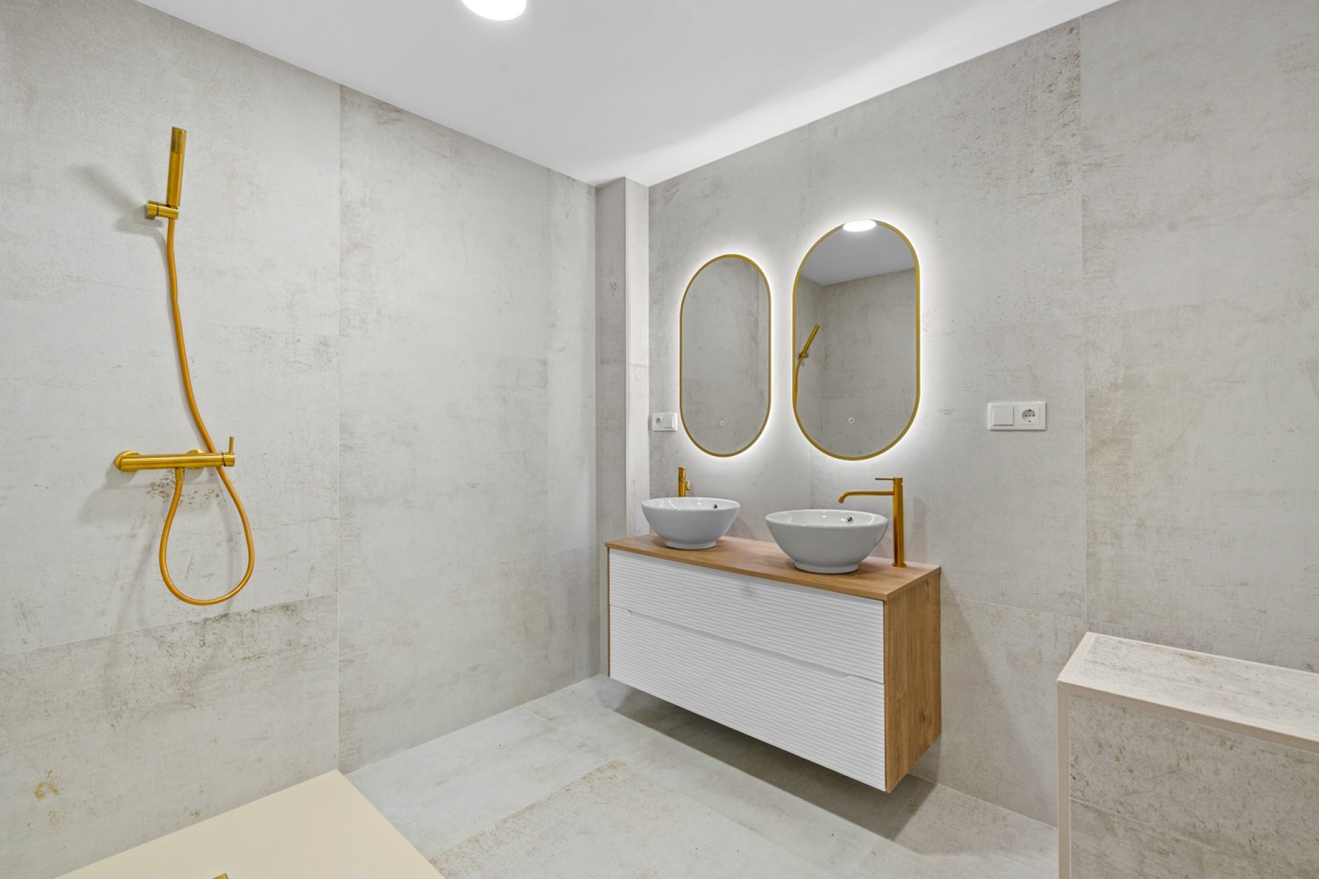 Reventa - Apartamento - Torrevieja - El Acequión - Los Náufragos