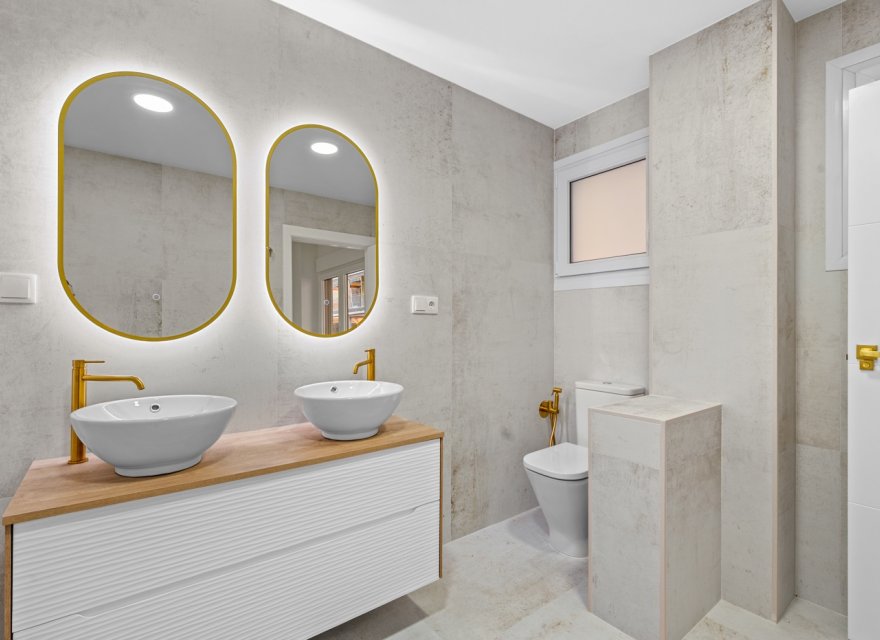 Reventa - Apartamento - Torrevieja - El Acequión - Los Náufragos