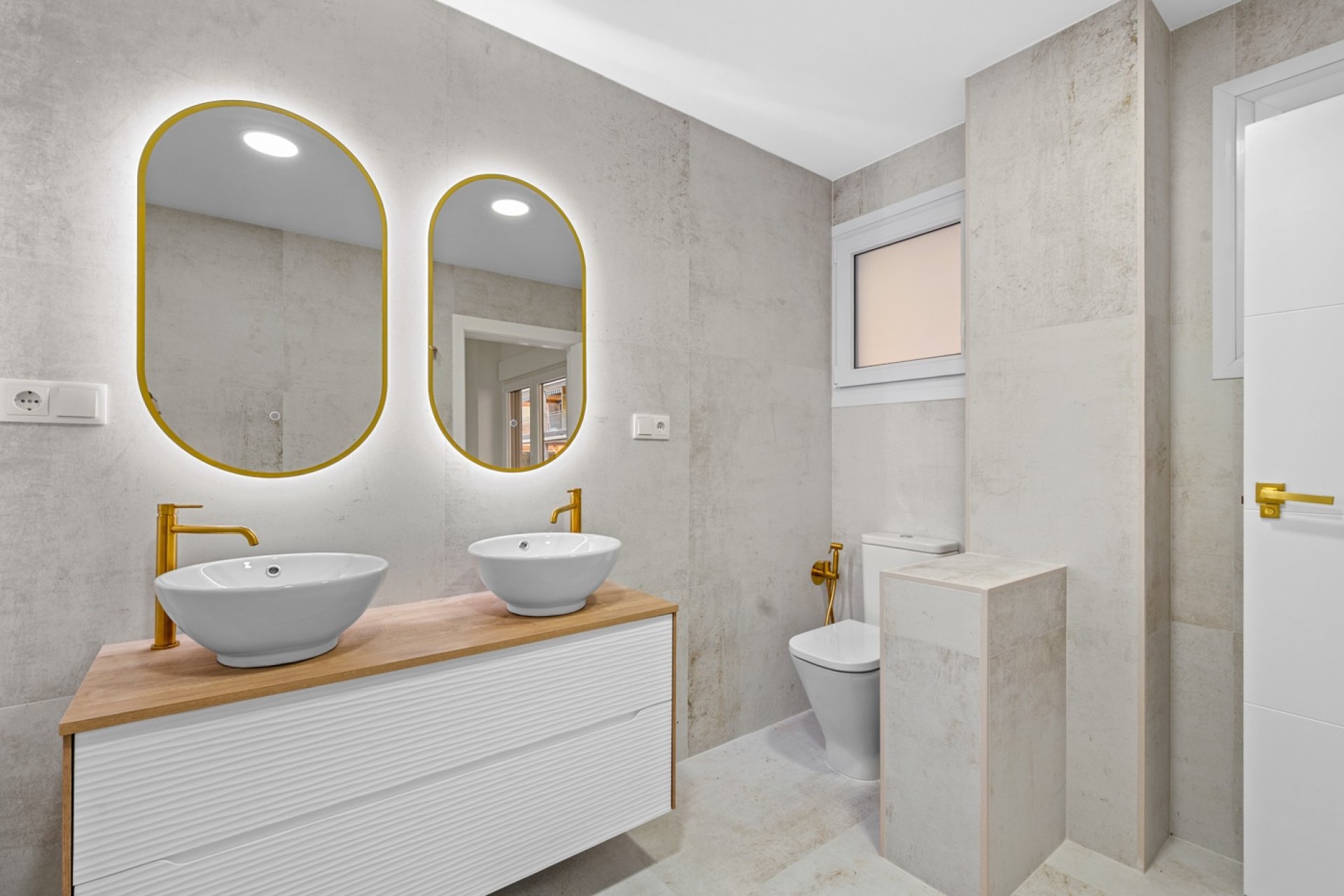 Reventa - Apartamento - Torrevieja - El Acequión - Los Náufragos