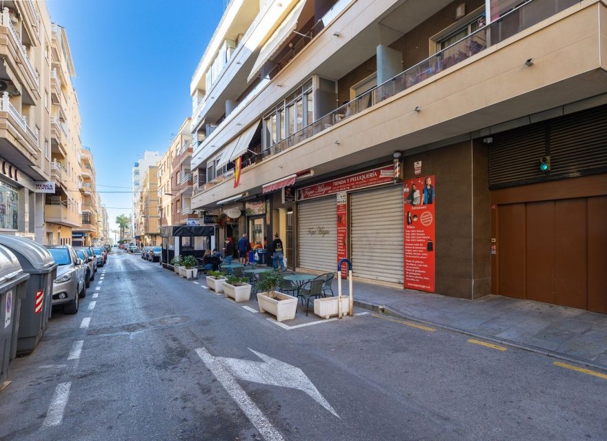 Reventa - Apartamento - Torrevieja - Las Piscinas Naturales