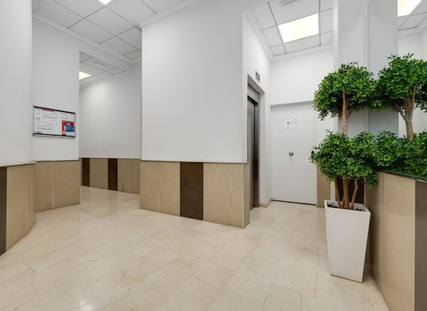 Reventa - Apartamento - Torrevieja - Las Piscinas Naturales