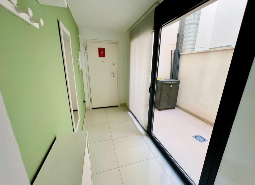 Reventa - Apartamento - Torrevieja - Playa del Cura