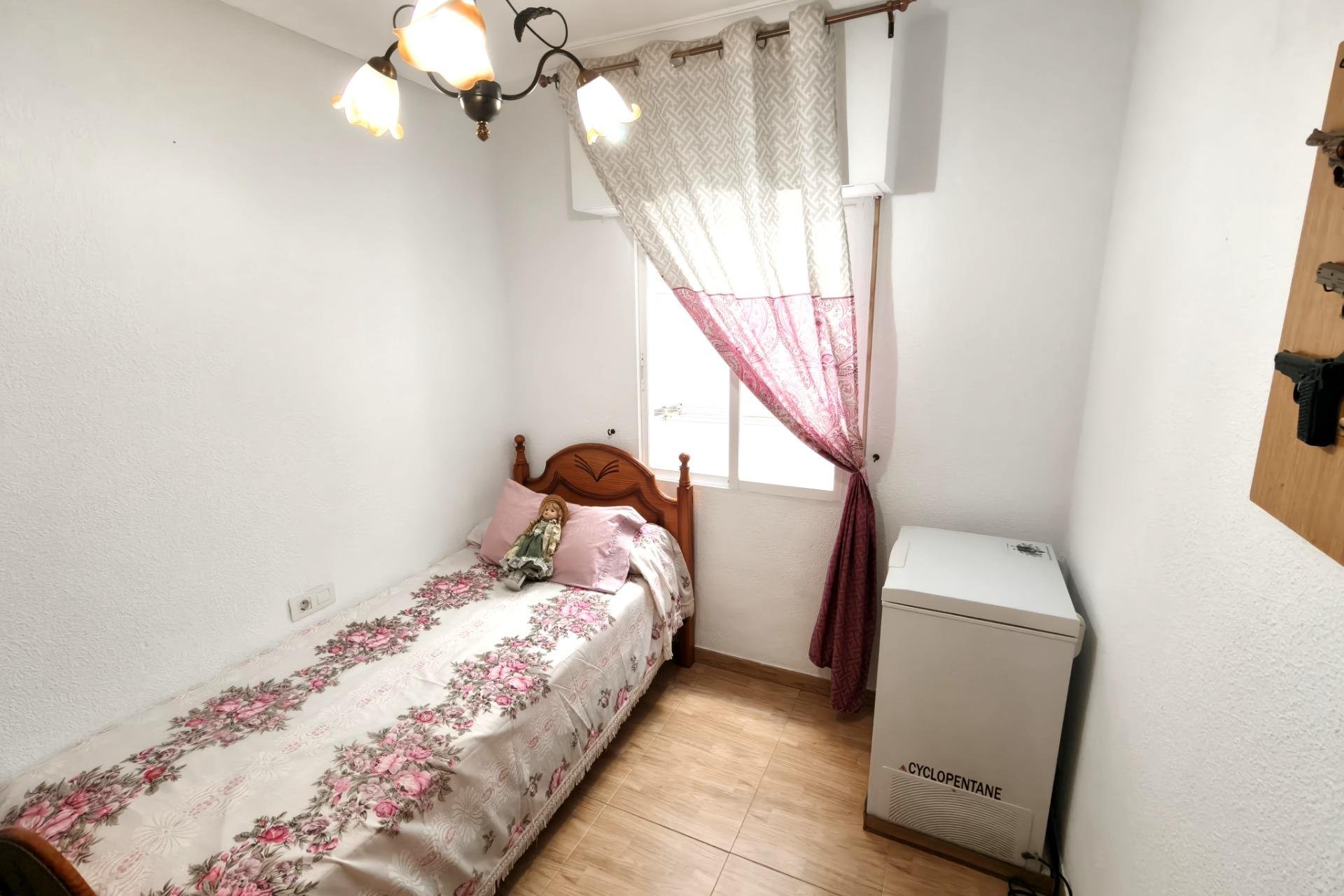 Reventa - Apartamento - Torrevieja - Playa del Cura