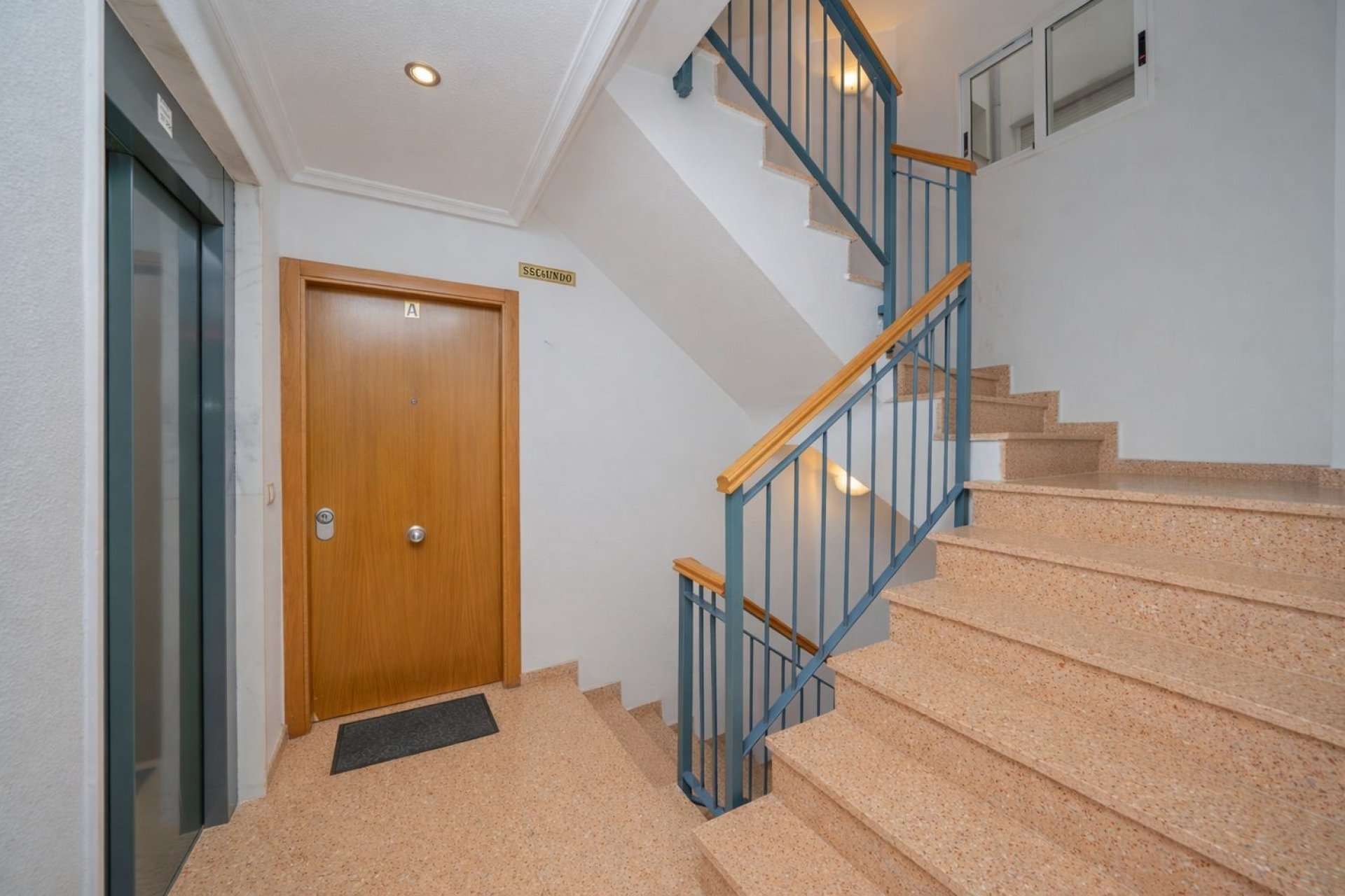 Reventa - Apartamento - Torrevieja - Puerto Deportivo