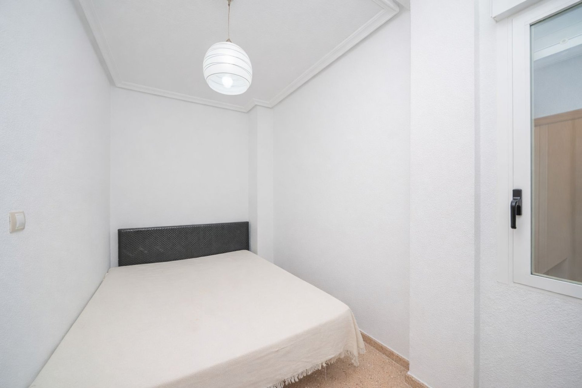 Reventa - Apartamento - Torrevieja - Puerto Deportivo