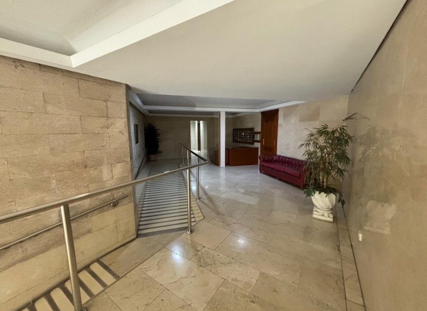 Reventa - Apartamento - Valencia - Ciutat Universitaria