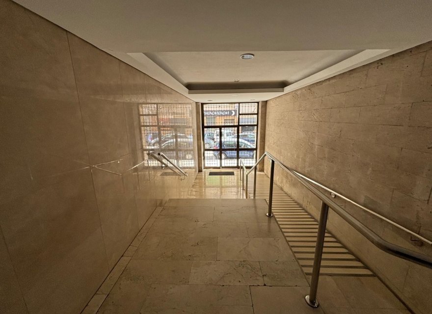 Reventa - Apartamento - Valencia - Ciutat Universitaria