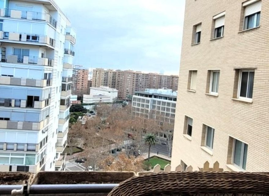 Reventa - Apartamento - Valencia - Ciutat Universitaria
