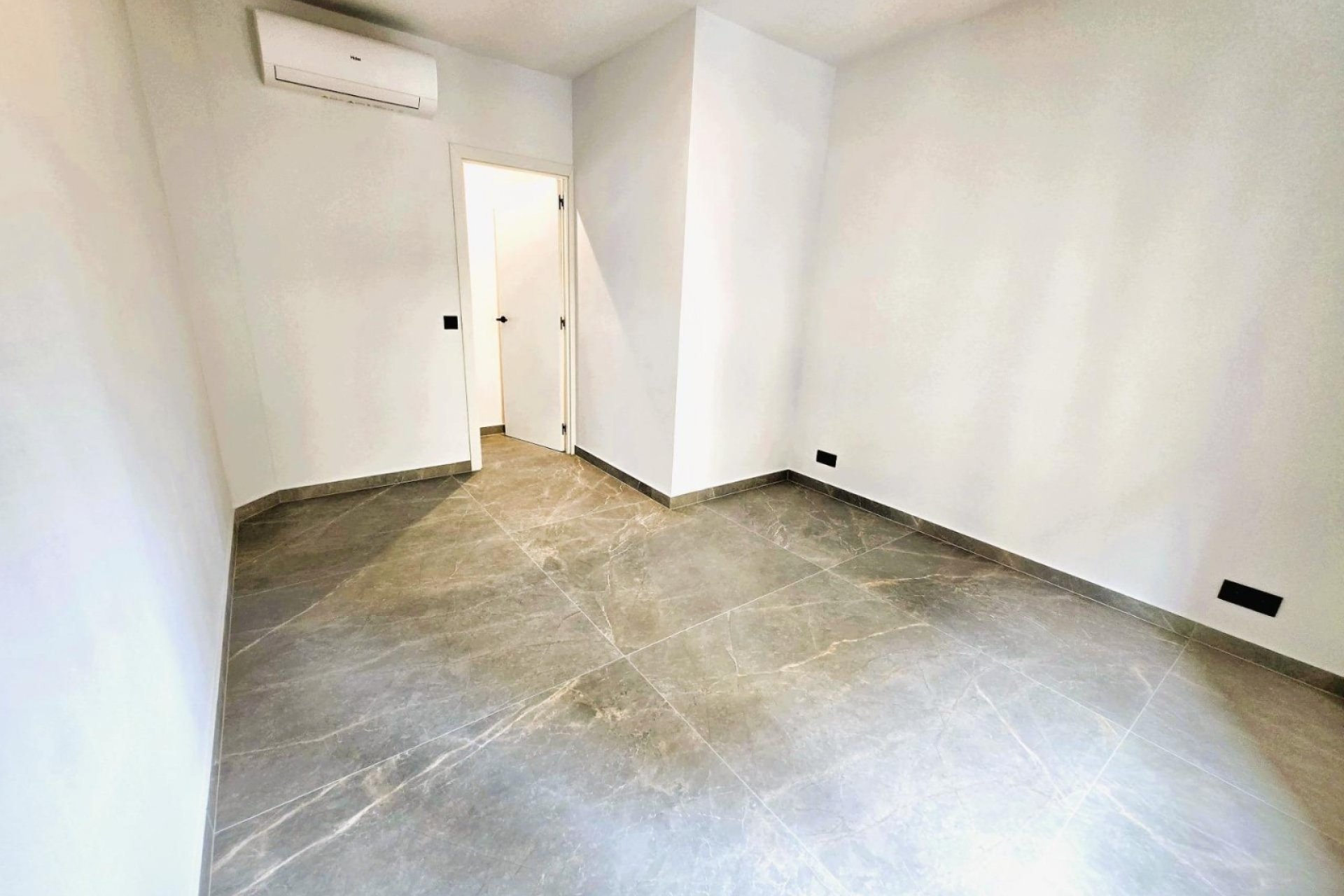 Reventa - Apartamento - Valencia - Foios
