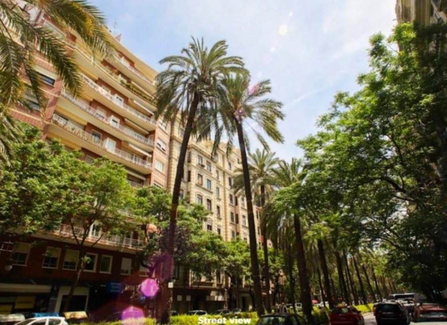 Reventa - Apartamento - Valencia - l'Eixample