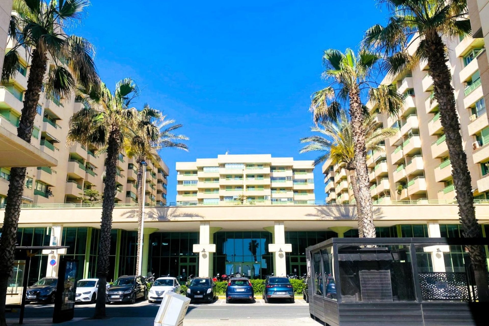 Reventa - Apartamento - Valencia - La playa de la Patacona