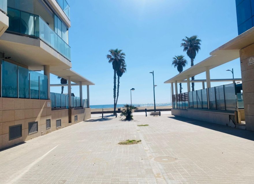 Reventa - Apartamento - Valencia - La playa de la Patacona