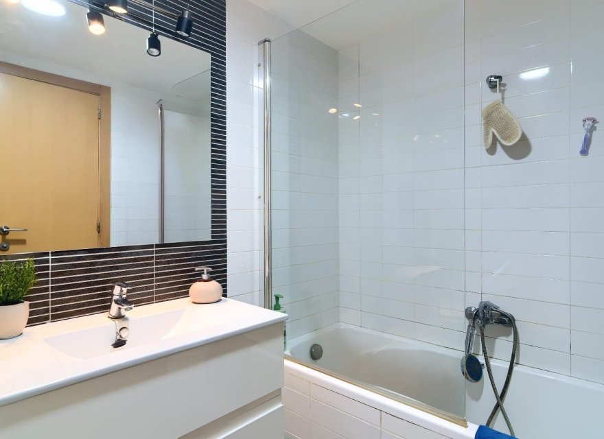 Reventa - Apartamento - Valencia - Quatre Carreres