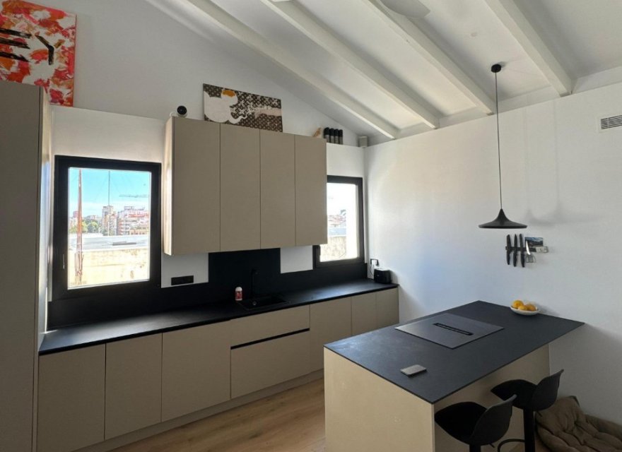 Reventa - Apartamento - Valencia