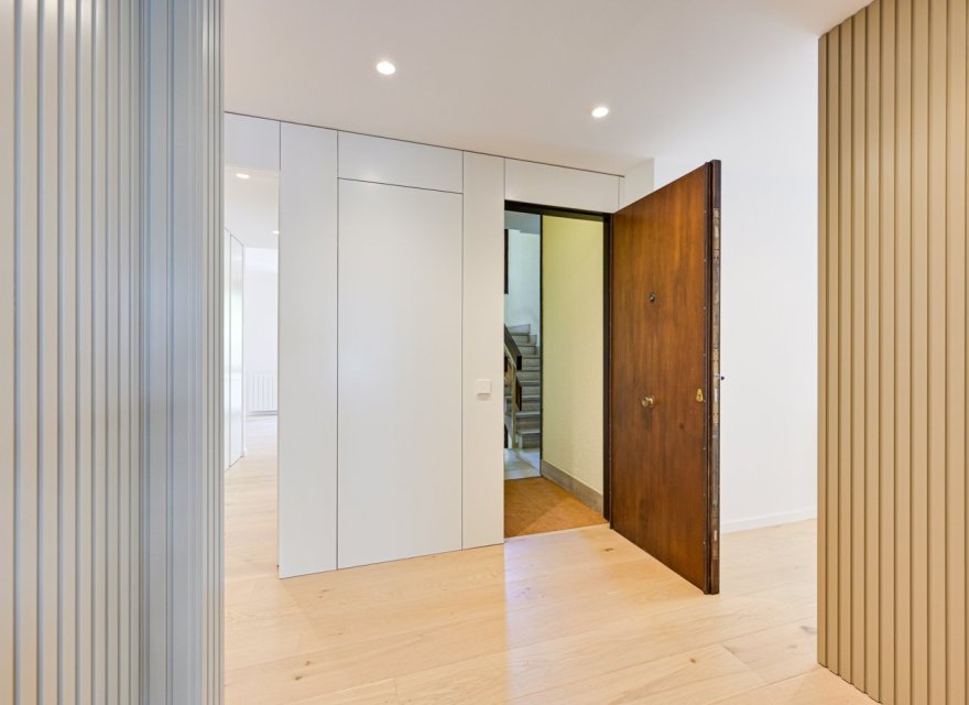 Reventa - Apartamento - Zona Alta