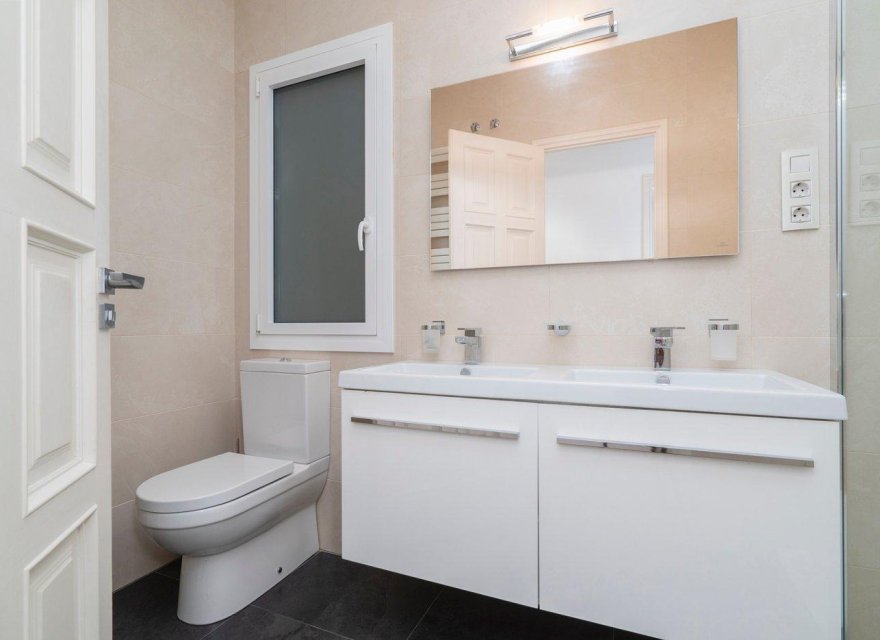 Reventa - Apartamento - Zona Alta