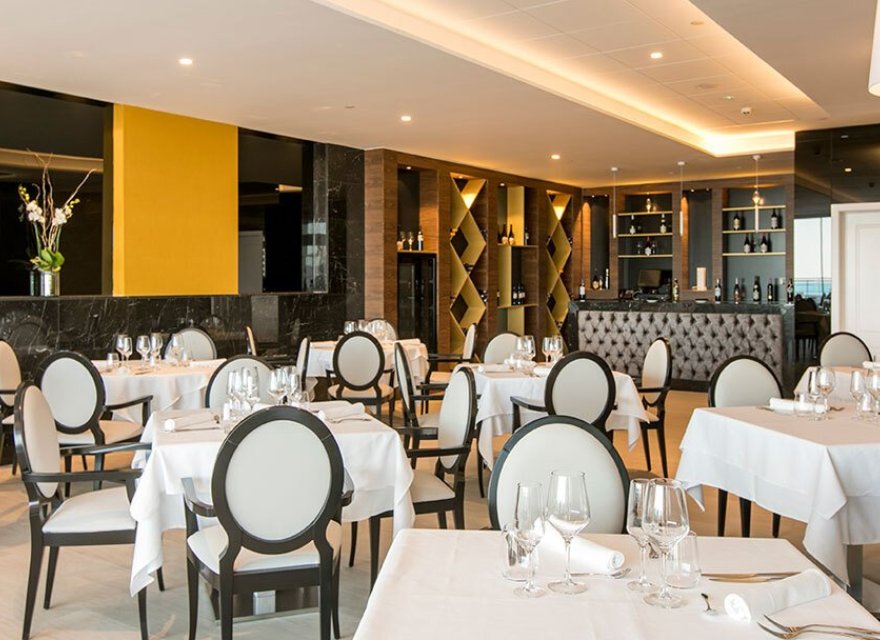 Reventa - Comercial - Eixample