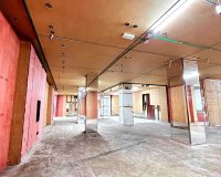 Reventa - Comercial - Eixample