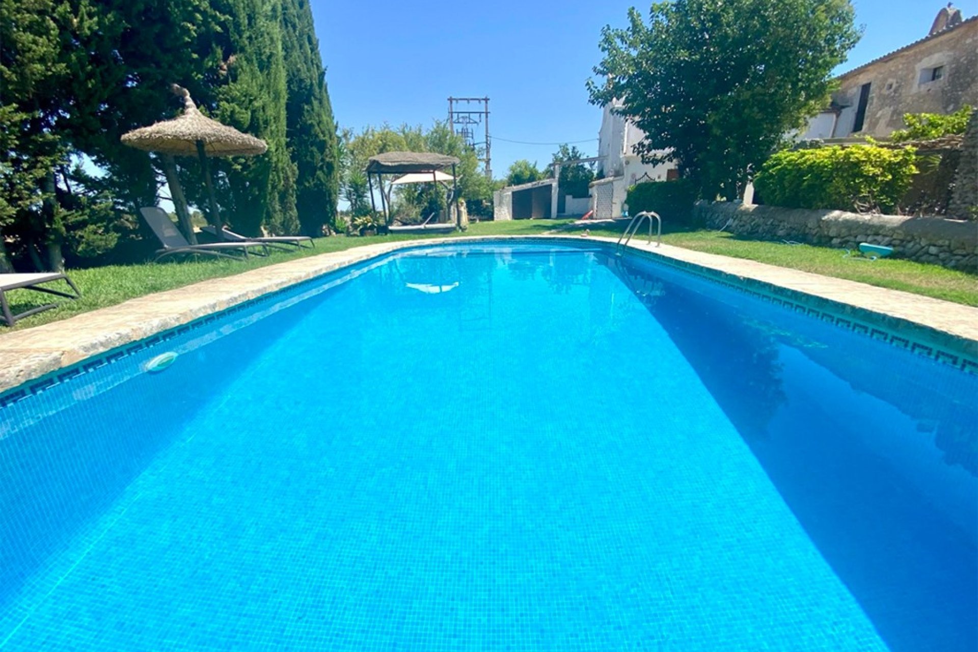 Reventa - Comercial - Felanitx