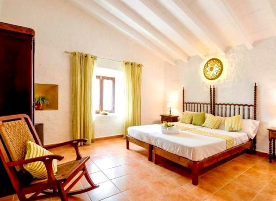 Reventa - Comercial - Felanitx