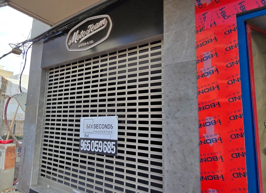 Reventa - Comercial - Guardamar del Segura - Center