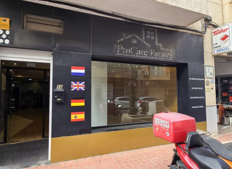 Reventa - Comercial - Guardamar del Segura - Center