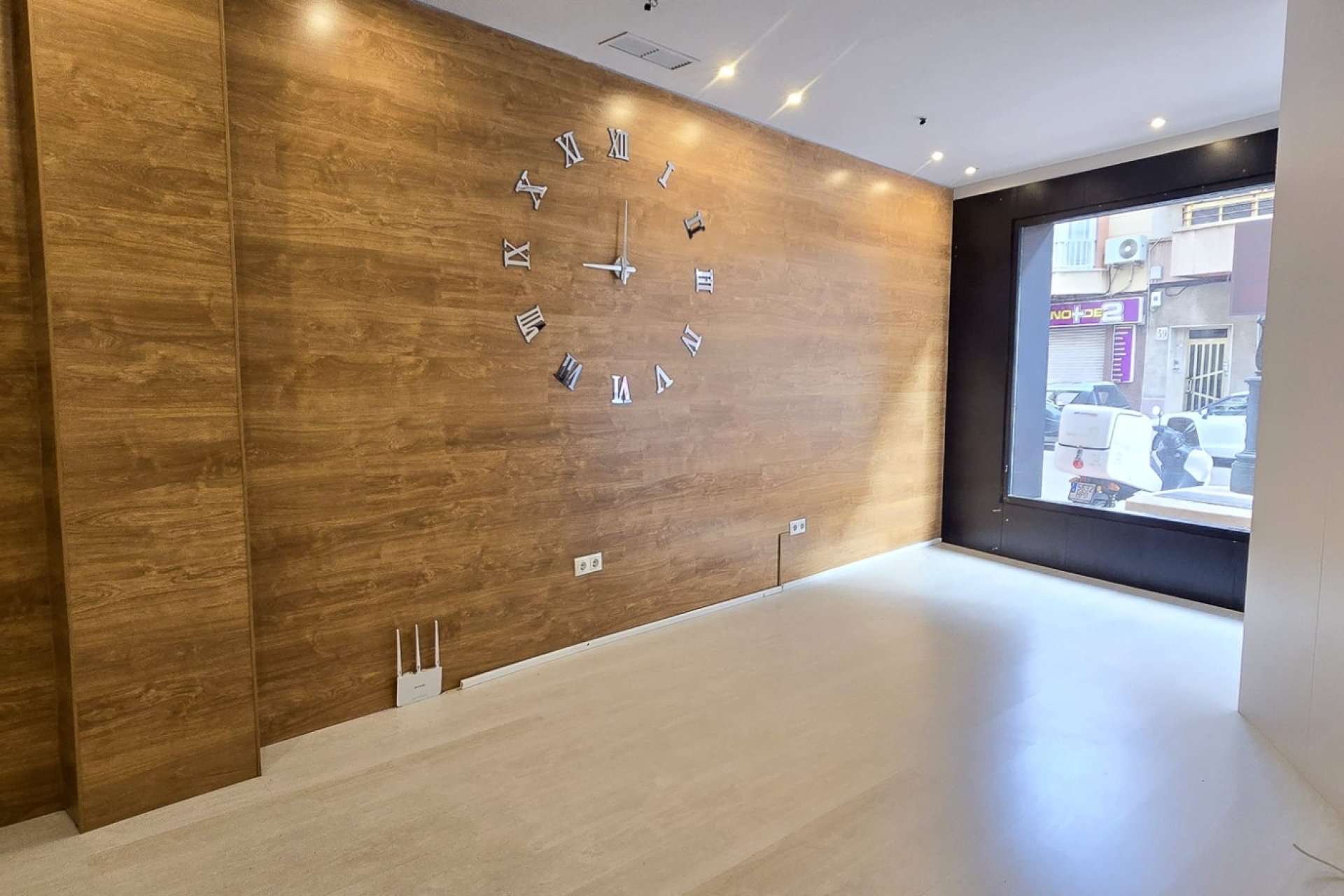 Reventa - Comercial - Guardamar del Segura - Center