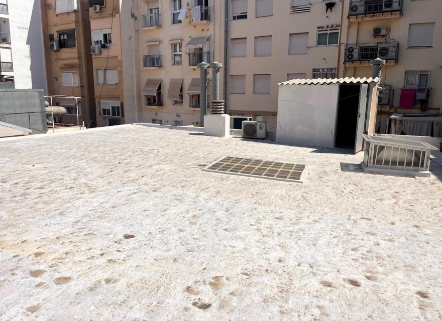 Reventa - Comercial - Valencia - Patraix