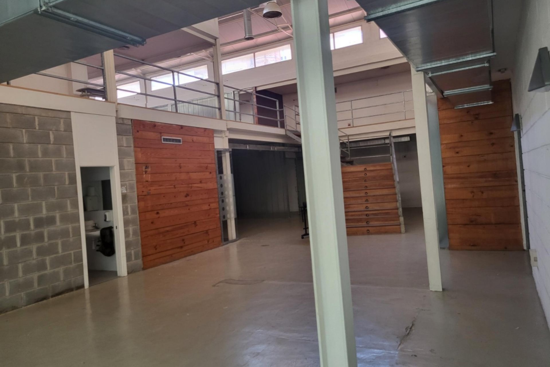 Reventa - Comercial - Valencia