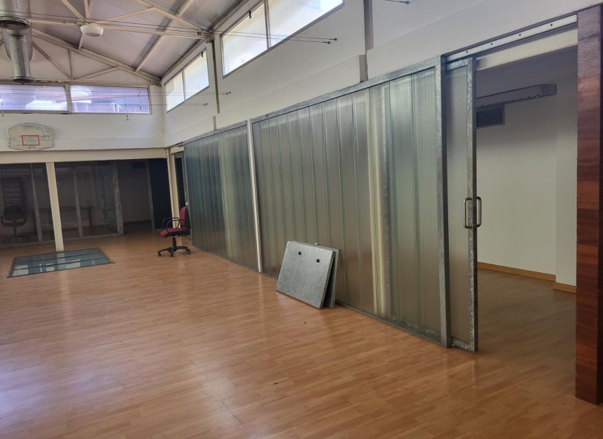 Reventa - Comercial - Valencia