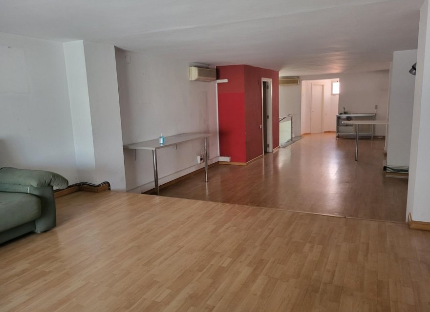 Reventa - Comercial - Valencia