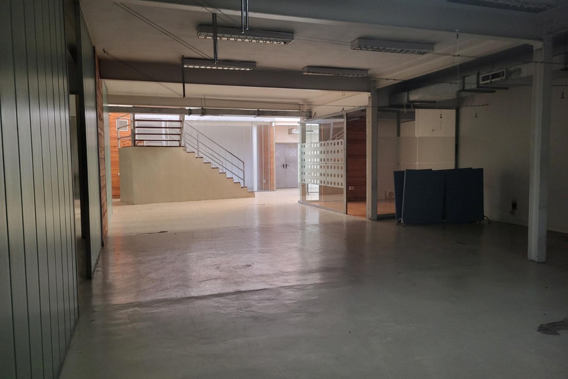 Reventa - Comercial - Valencia