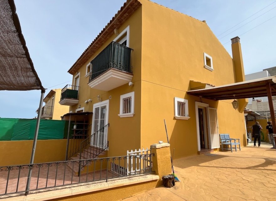 Reventa - Duplex - La Nucía - Monte Bello