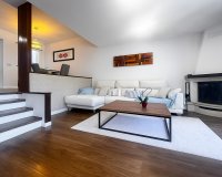 Reventa - Duplex - Portals Nous