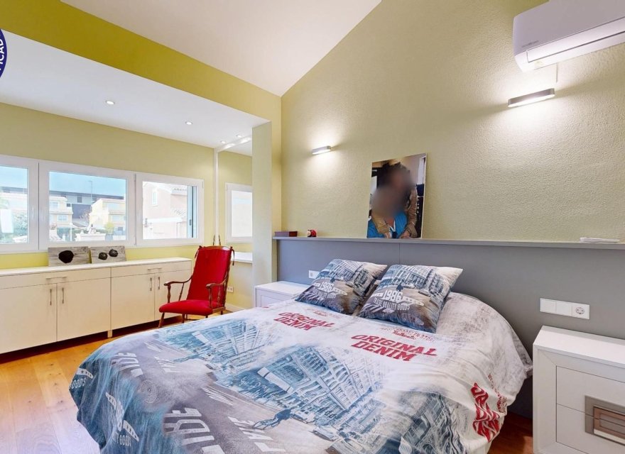 Reventa - Duplex - Valencia - Jardines de Masías