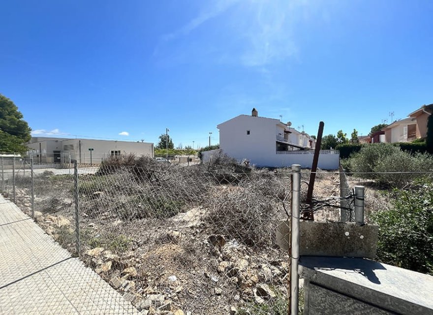 Reventa - Parcela - Badia Grande