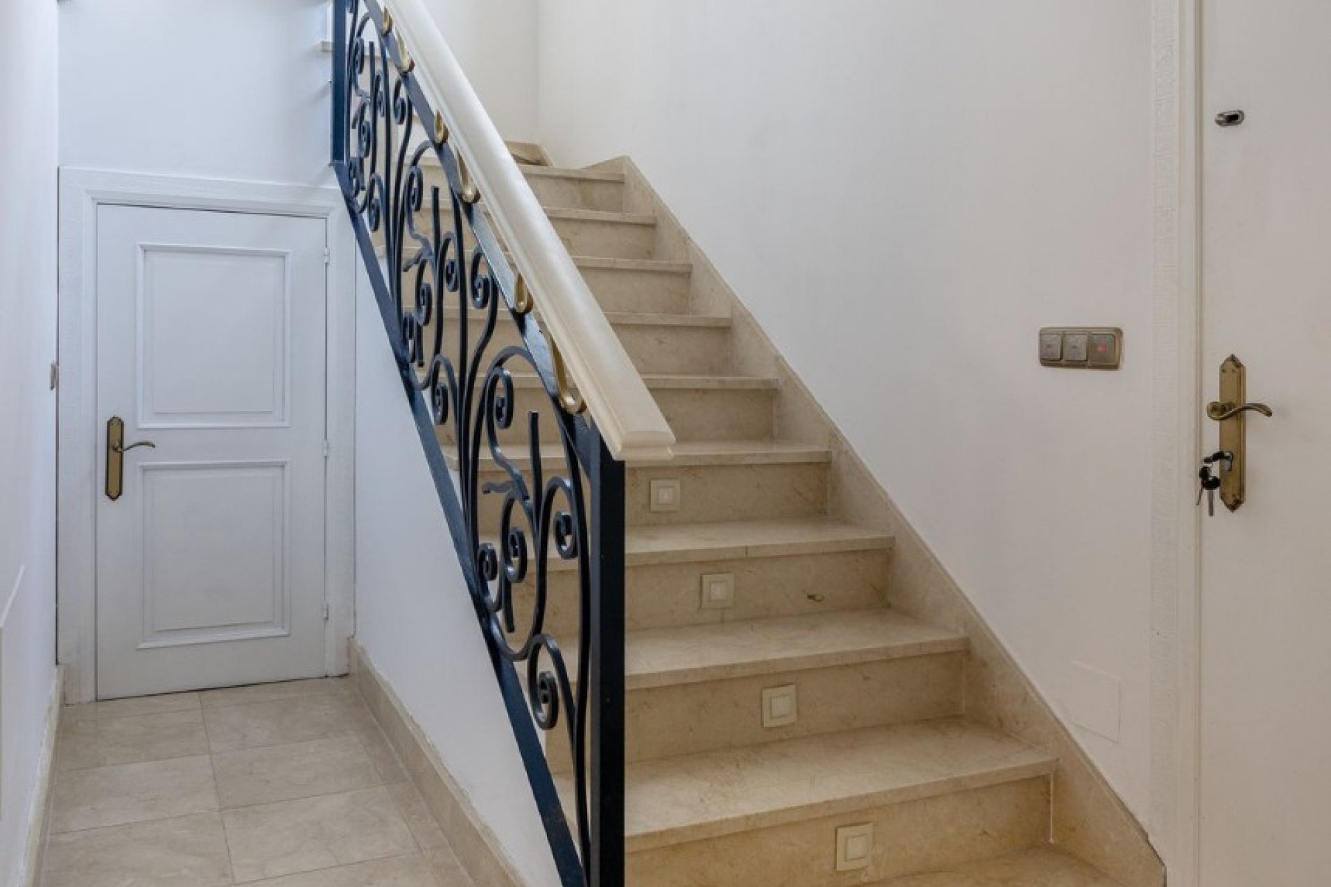 Reventa - Villa - Benahavís - Costa del Sol