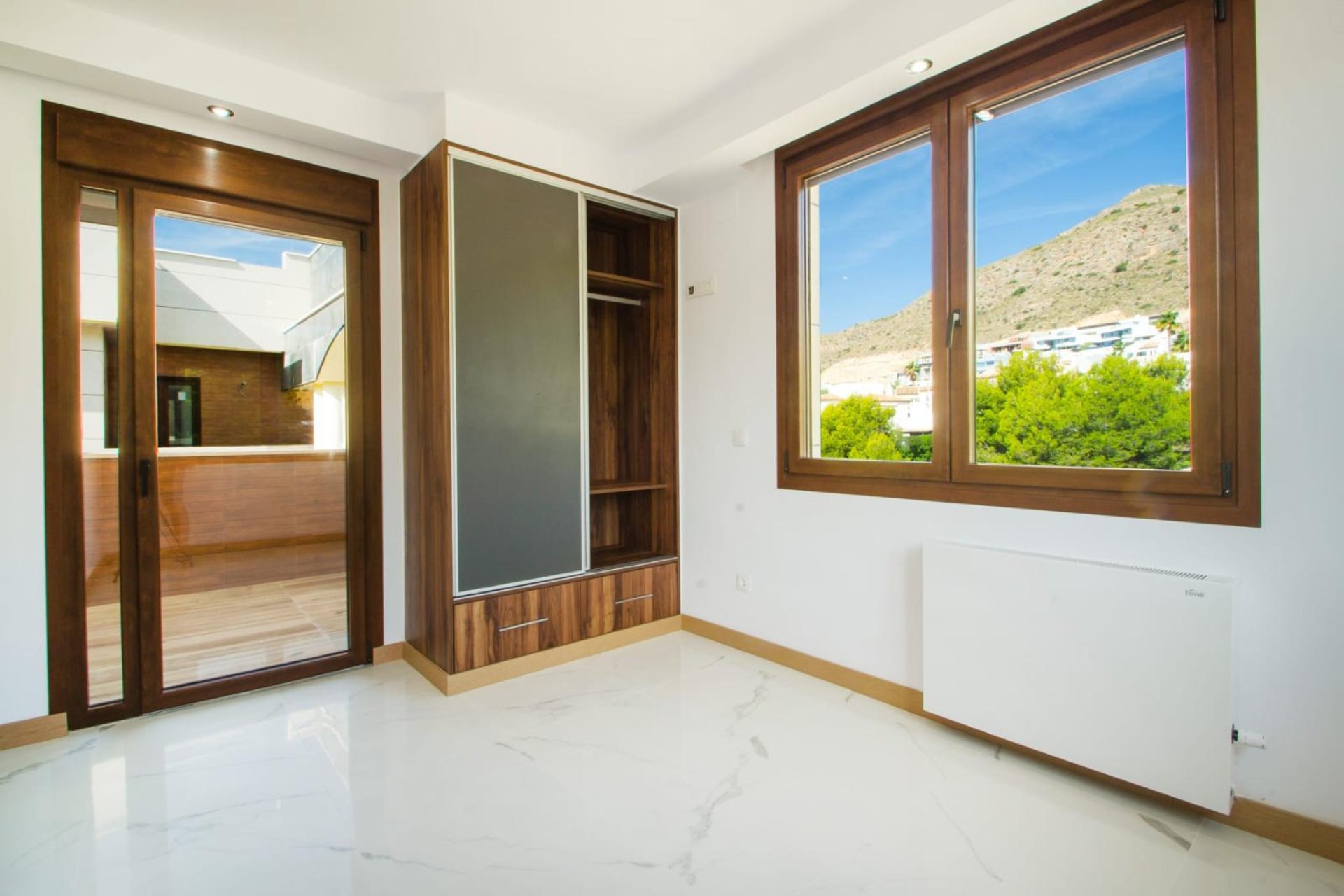 Reventa - Villa - Benidorm - Costa Blanca