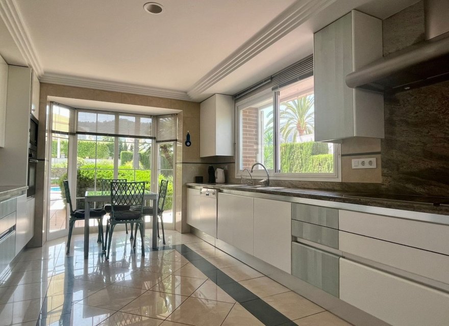 Reventa - Villa - Benidorm