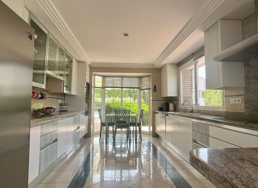 Reventa - Villa - Benidorm