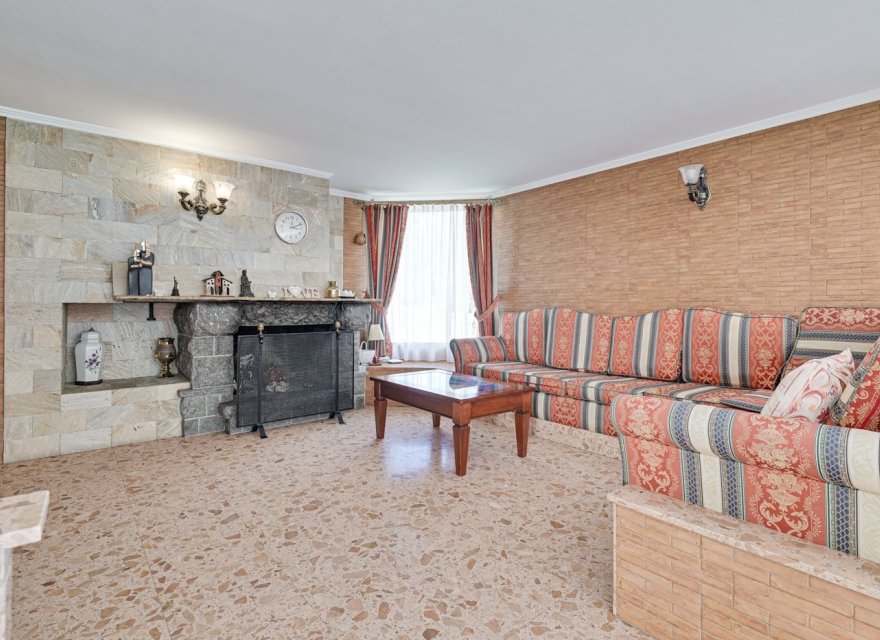 Reventa - Villa - Blanes