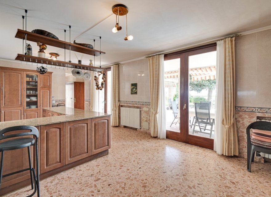 Reventa - Villa - Blanes