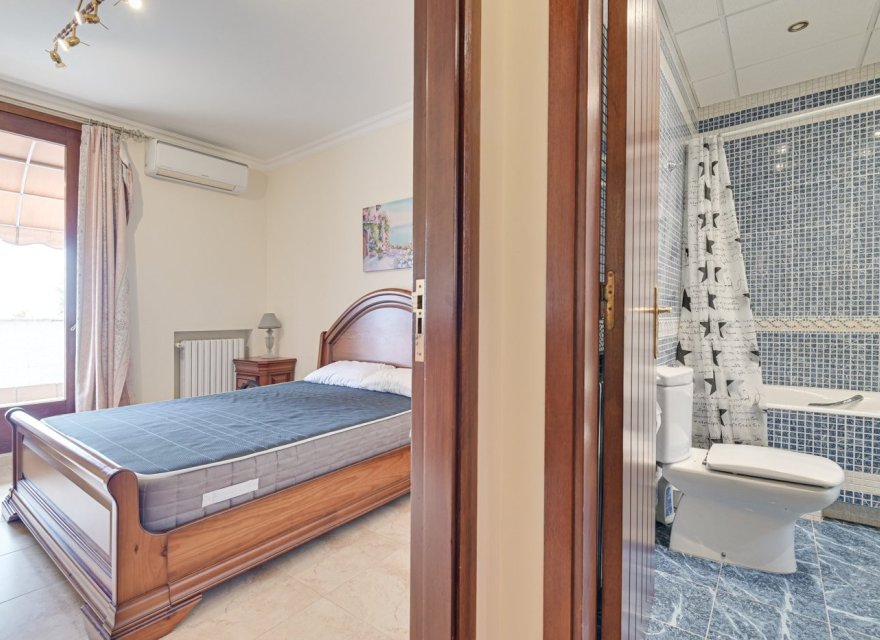 Reventa - Villa - Blanes