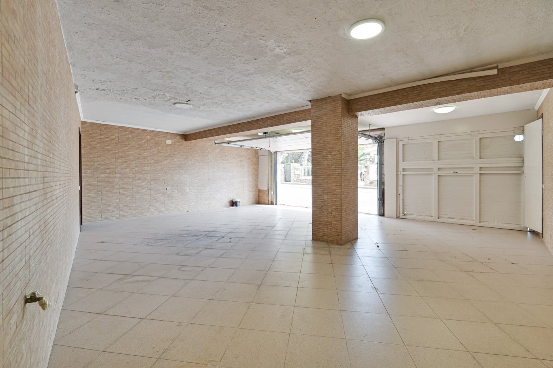 Reventa - Villa - Blanes