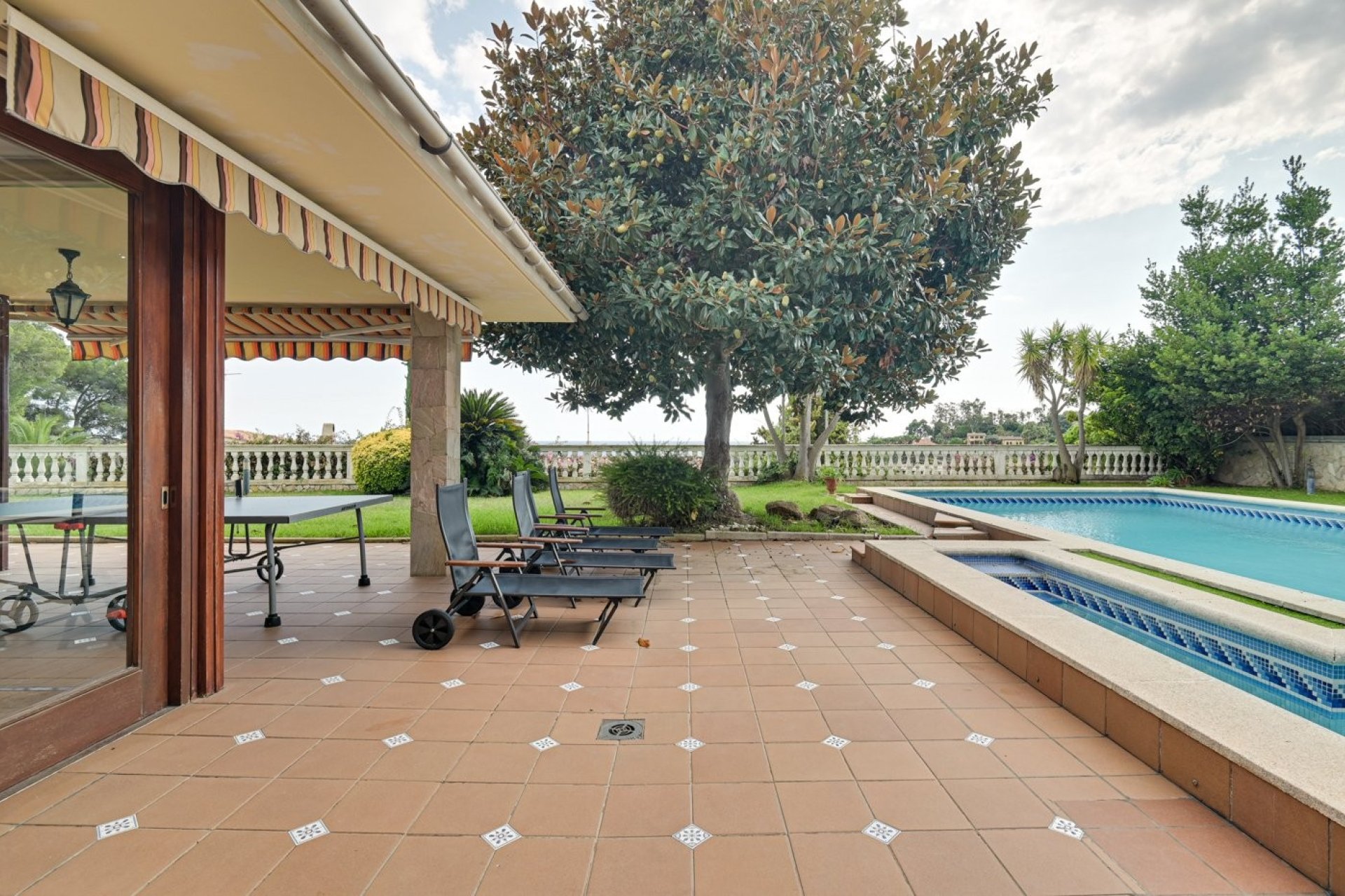 Reventa - Villa - Blanes