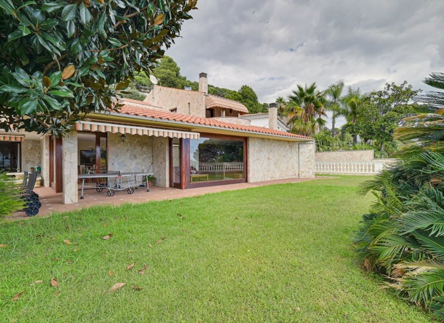 Reventa - Villa - Blanes