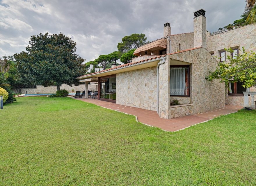 Reventa - Villa - Blanes